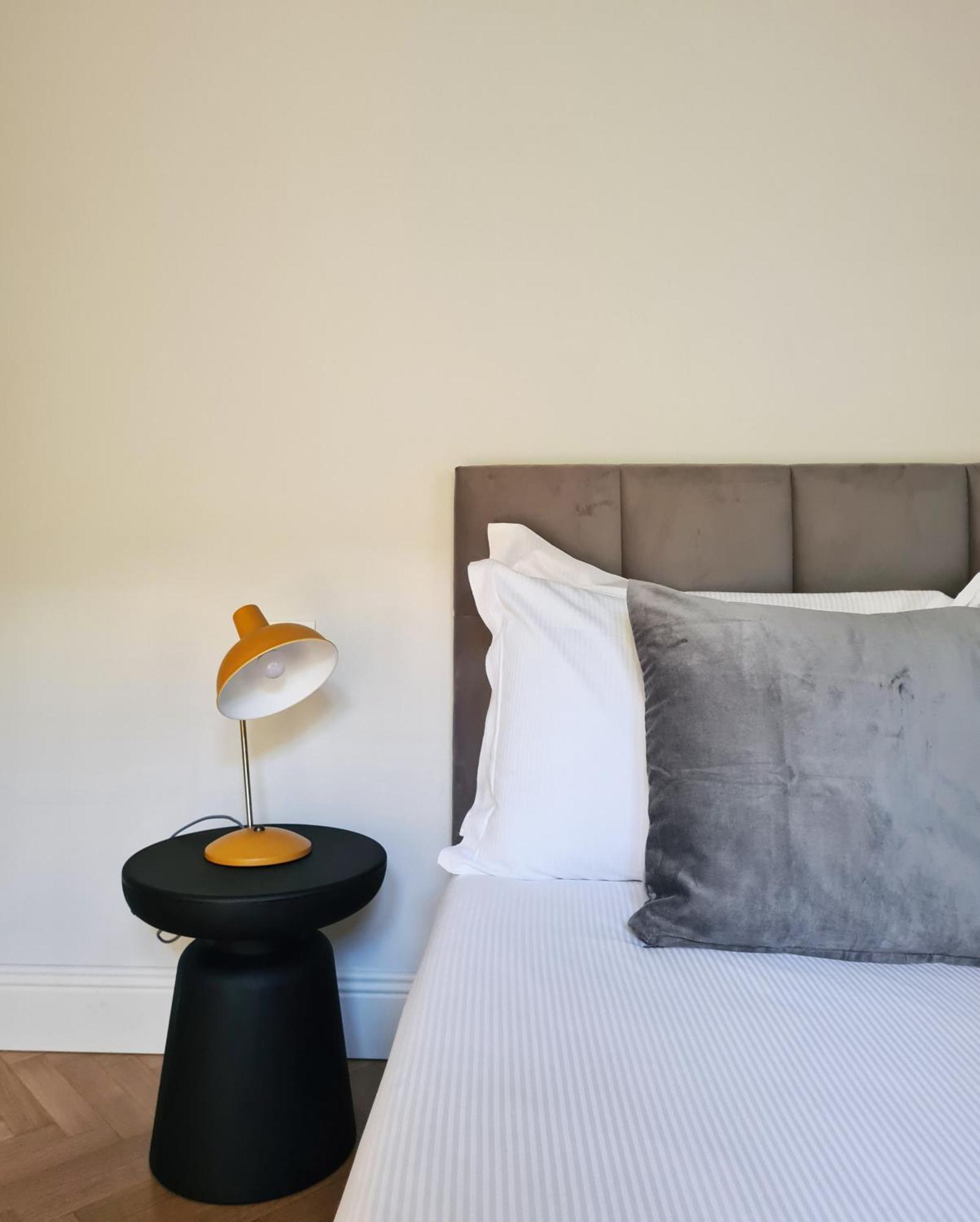 Serendipity Luxury Apartments - Brera Милано Екстериор снимка